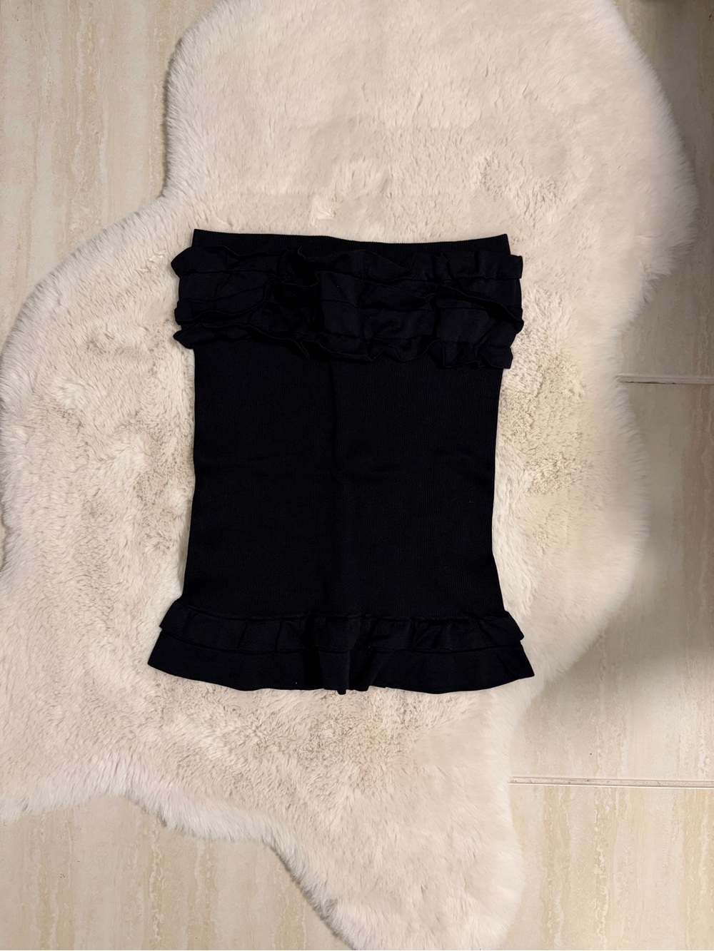 Black Strapless Ruffle Tube Top - M